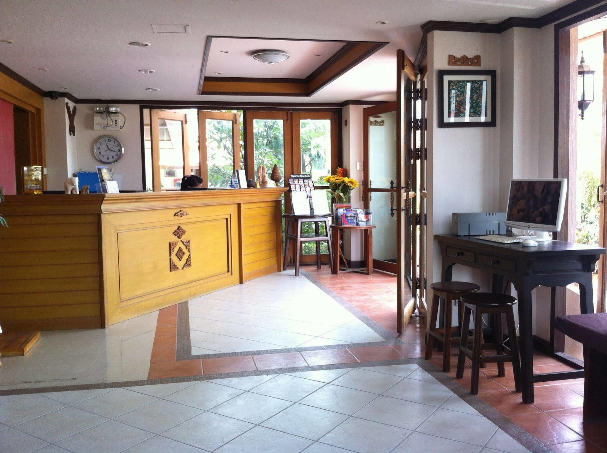 Narawan Hotel, Hua Hin Exterior photo